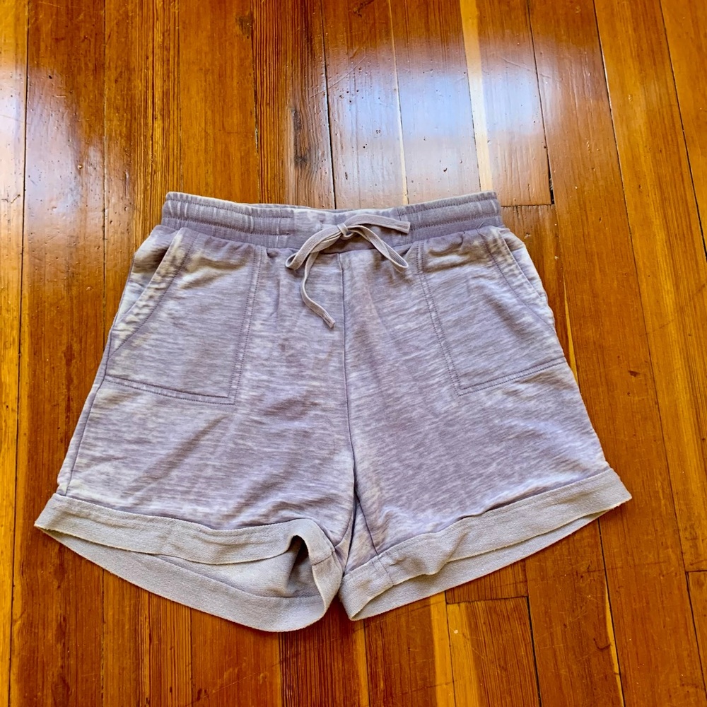 Jane & Delaney purple sweat shorts